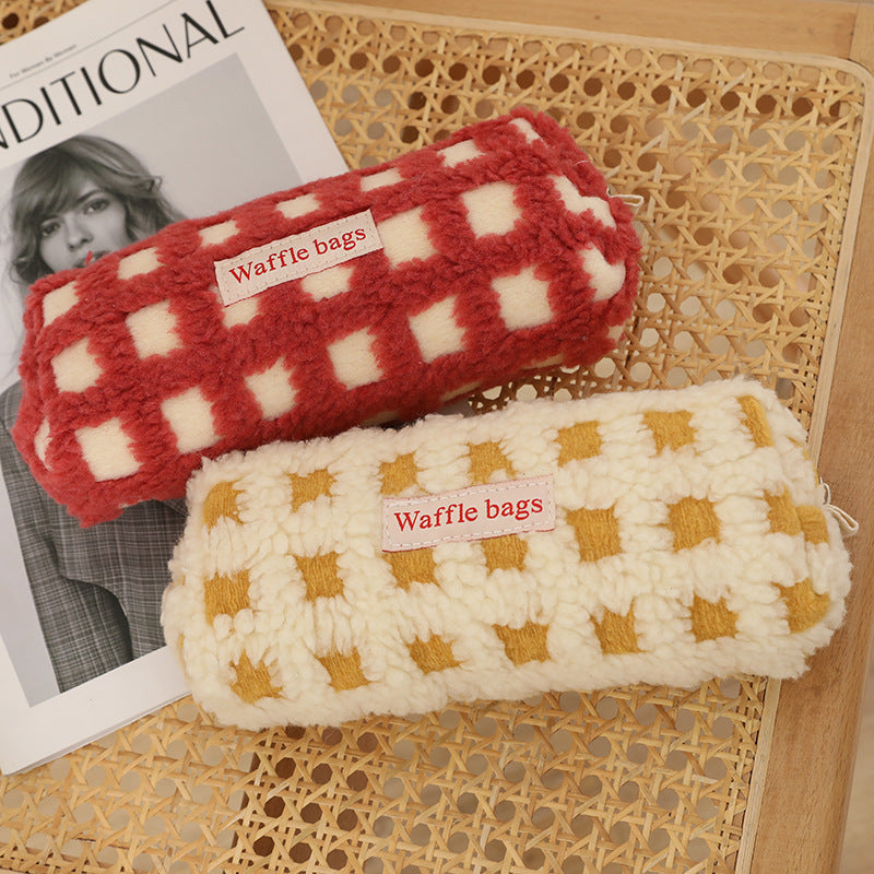 Wholesale Waffle Lamb Plush Checkerboard Pencil Case